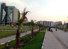 Saleem Arcade